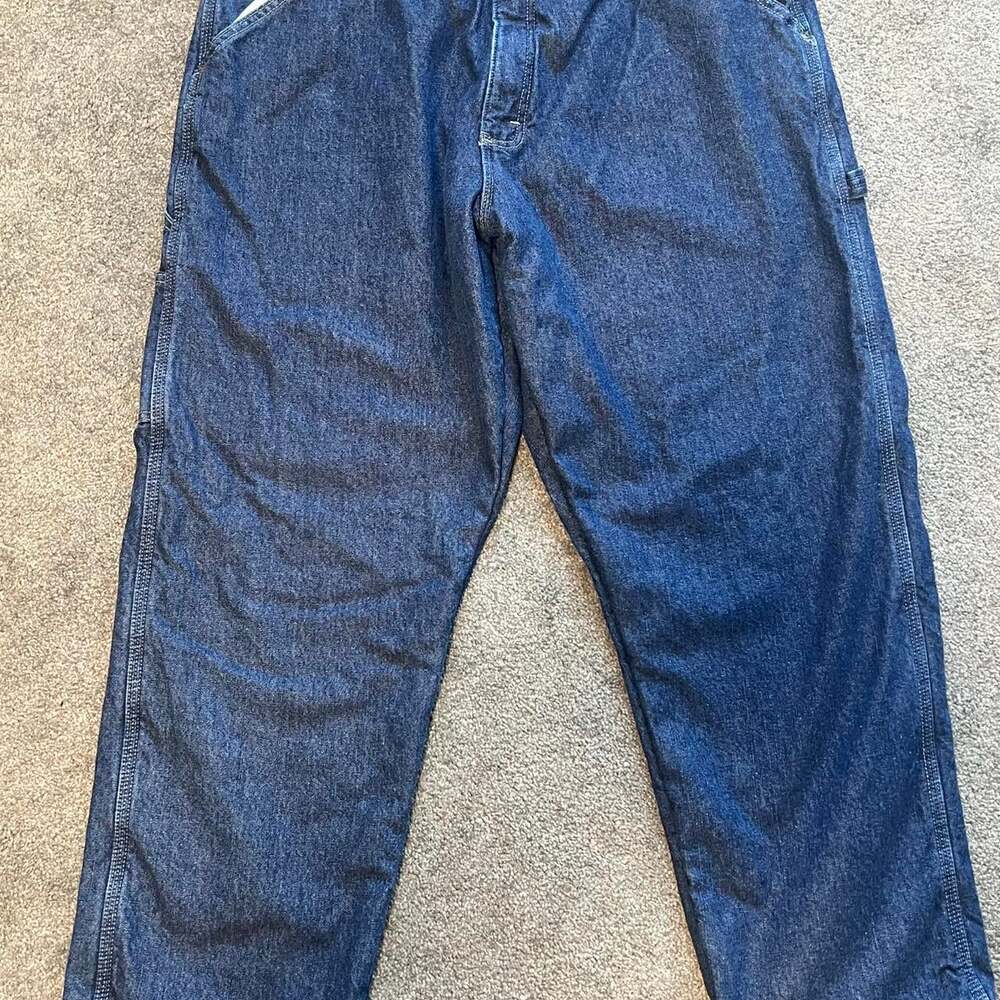 Wrangler Men's Blue and Navy Jeans